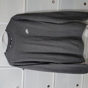 Mens Grey Nike Crew Sweatshirt. Medium